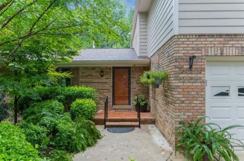1972 Afond Ct, Atlanta, GA 30341-1802