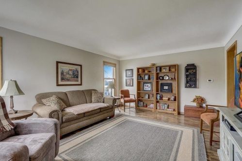 1729 5th St, Saint Paul MN  55112-6547 exterior