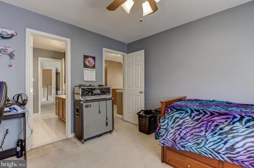 2407 Starcrest Dr, Silver Spring MD 20904-5459 exterior