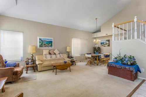 5018 Trojan Ct, Riverside CA  92507-6056 exterior