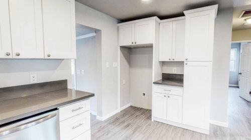 6352 Riverside, Riverside CA  92506-3129 exterior