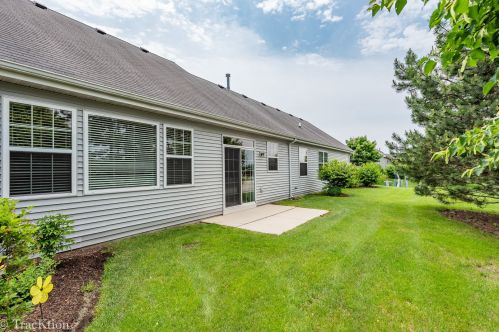 21526 Victory Lake Way, Joliet, IL 60403-1502