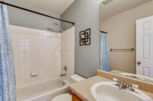 5509 Versailles St, Denver CO  80015-6659 exterior