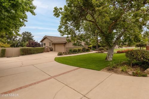 2123 Fallen Leaf Dr, Santa Maria CA  93455-5739 exterior