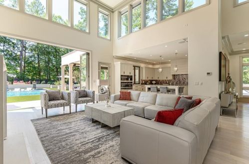 1107 Moores Mill Rd, Atlanta GA  30327-1645 exterior