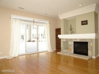 2408 Golf Ridge Cir, Naperville IL  60563-1698 exterior