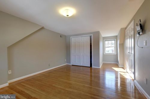 10422 Gatewood Ter, Silver Spring MD 20903-1508 exterior