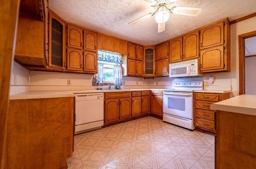 661 Hemphill Rd, Stockbridge GA  30281-2931 exterior