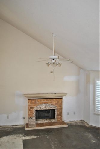 242 Idlewild Dr, Lodi, CA 95240-7897