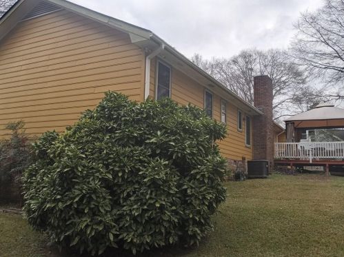 5012 Stones Crossing Dr, Lilburn, GA 30047-5728