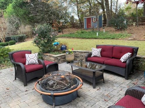 1077 Meadow Brook Dr, Holly Springs, GA 30188-6563