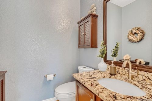 7294 Kellerman Way, Aurora CO 80016-2165 exterior