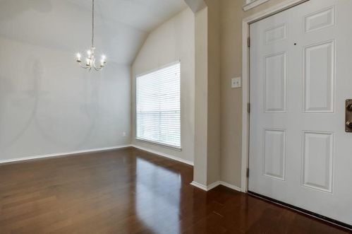 2256 Deniro Dr, Fort Worth TX  76134-4155 exterior