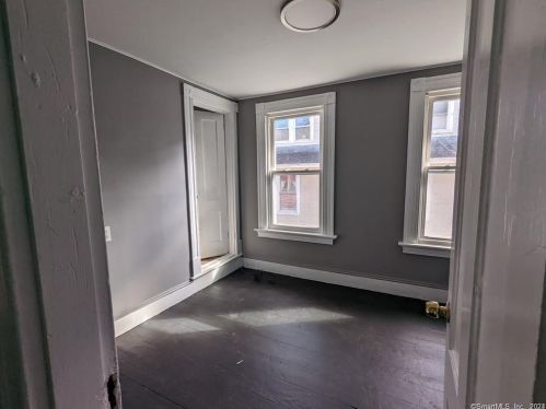 714 Prospect St, Torrington CT  06790-4916 exterior