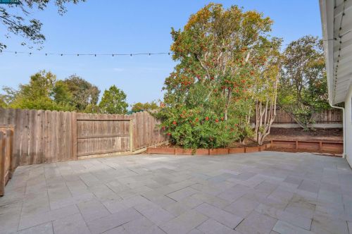 3676 Vancouver Way, Concord CA  94520-1436 exterior