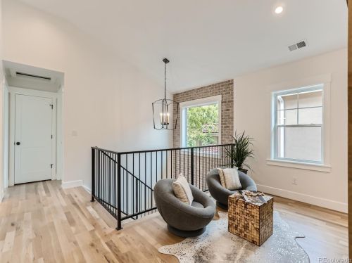 2644 Jasmine St, Denver CO  80222-6317 exterior
