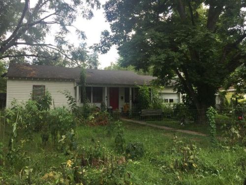 260 Rogers Cir, Brookhaven, MS 39601-2518