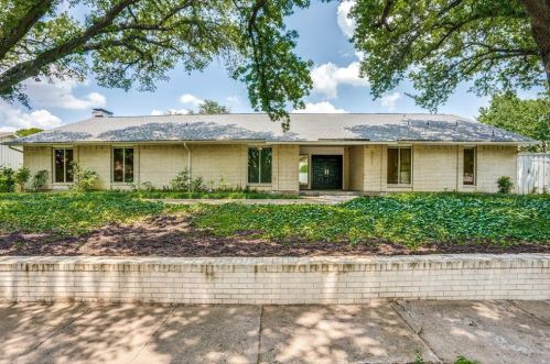 4131 Echo Glen Dr, Dallas TX  75244-7324 exterior