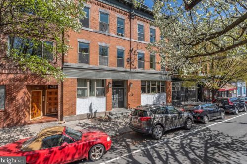 625-27 Bainbridge St, Philadelphia, PA 19147-2135