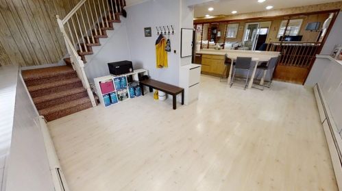 24 Rachela St, Providence, RI 02919-6224