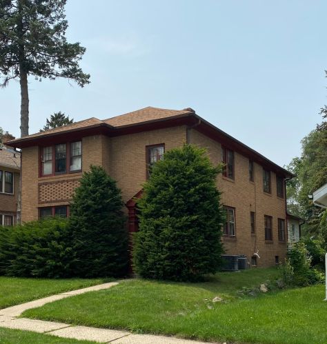 905 18th St, Rockford, IL 61104-3417