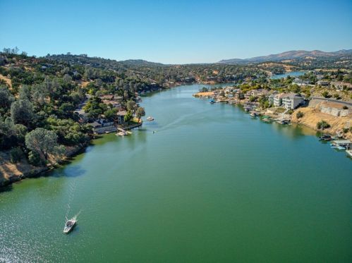 66 Argonaut Dr, Copperopolis, CA 95228-9393