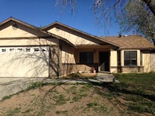 37928 17th St, Palmdale, CA 93550-5463