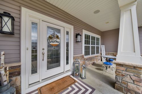 393 Bloomfield Cir, Oswego, IL 60543-5213