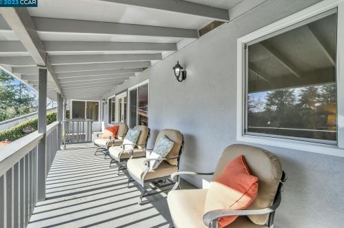 30 Kirkwood Ct, Concord CA  94521-1427 exterior