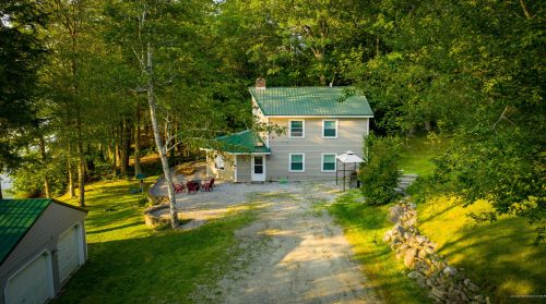 22 Edgewater Ln, Verona Island, ME 04416-4504