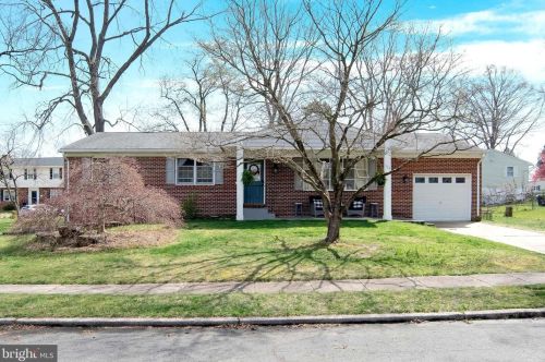 930 Juliet Ln, Arnold, MD 21012-1321