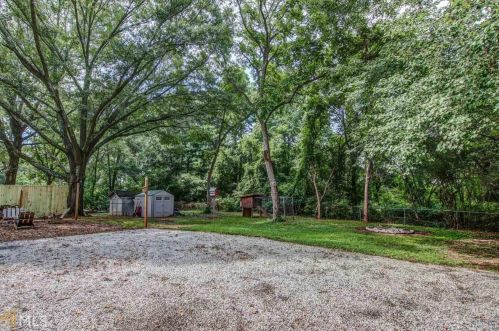 1270 Old Covington Rd, Conyers GA  30012-5407 exterior