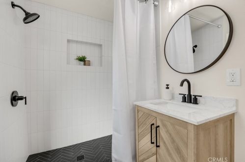 1653 Brk St, Santa Ana CA 92704-1512 exterior