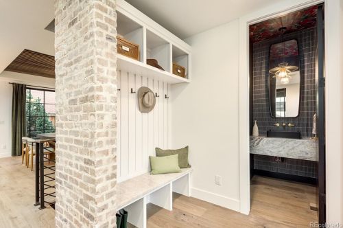 586 Gaylord St, Denver CO  80209-4626 exterior