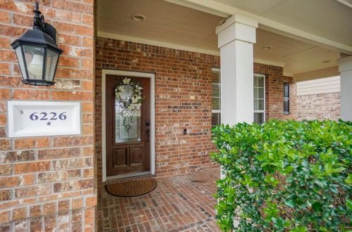 6226 Oxford Lake Dr, Richmond, TX 77471-4659
