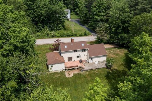 12 Pheasant Run, South Hampton, NH