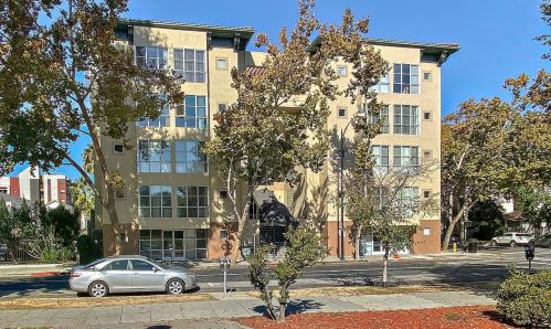 97 Saint James St, San Jose, CA 95112-4058