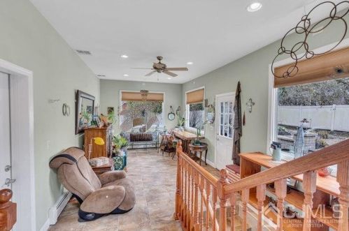 52 Sunset Ave, Princeton NJ  08540-8529 exterior