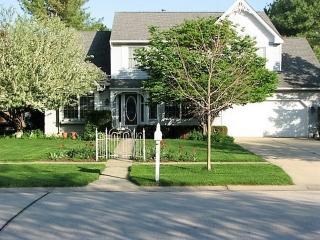 1320 Challenge Rd, Batavia, IL 60510-4501