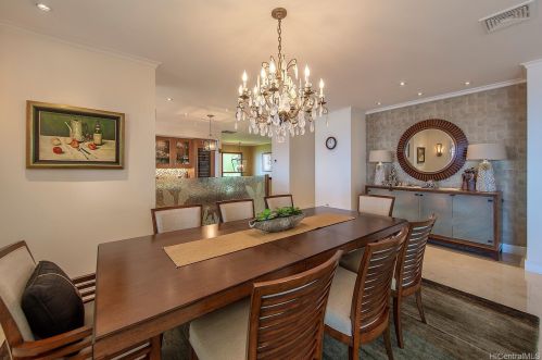 445 Maono Loop, Honolulu HI  96821-2526 exterior