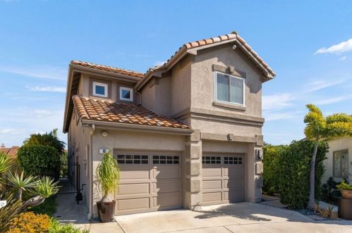 10 Monaco, Dana Point, CA 92629-4046