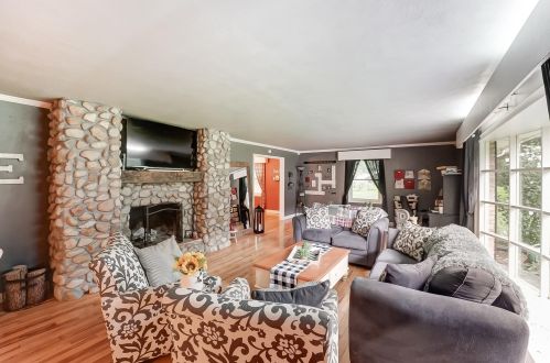 4109 Derr Rd, Springfield OH  45503-1439 exterior
