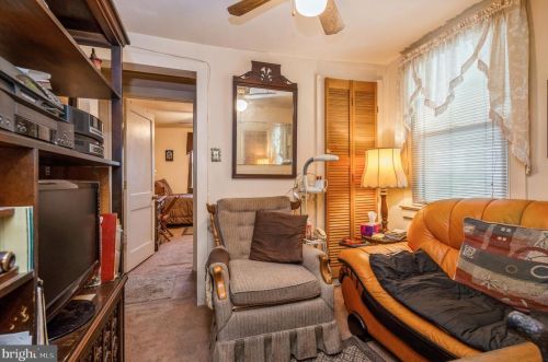 89 Taylor Ave, Trenton NJ  08610-3001 exterior