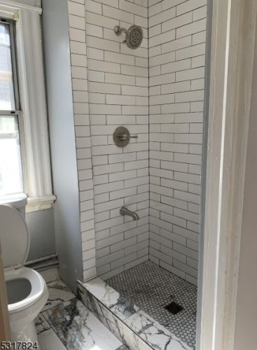 177 Seymour Ave, Newark, NJ 07108-1713