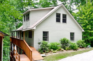 493 Quiet Water Cv, Cullowhee, NC 28723-8476
