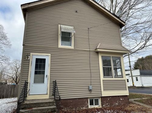 139 State Ave, Killingly, CT 06263-2226