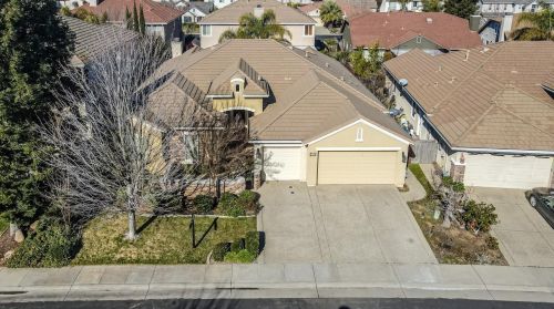 7008 Paul Do Mar Way, Elk Grove, CA 95757-3452