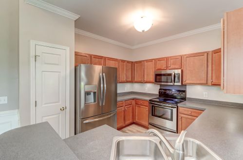 104 Equinox Cir, Ladson SC  29456-5292 exterior
