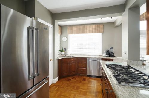 104 Roberts Ave, Tavistock NJ 08033 exterior