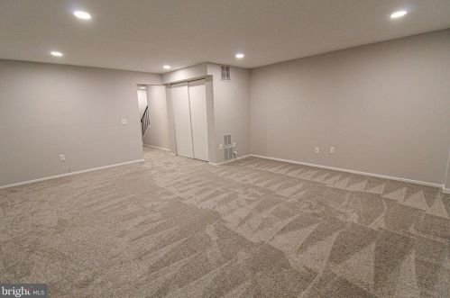 14212 Long Green Dr, Silver Spring MD 20906-2074 exterior